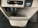 当店での販売車両は、車検整備はもちろん、車検残ありの車両でも点検整備をしっかり終わらせてからお客様へ引き渡し致しますので、安心してご購入いただけます♪