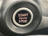 【プッシュ式エンジン】プッシュ式エンジンスタートでブレーキを踏んでボタンを押すだけでエンジン始動がスムーズ!!鍵をカバンに入れているだけでエンジンの始動が可能★とても便利な機能です