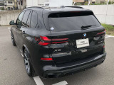 車両の詳細、ご質問につきましては、営業スタッフまでお気軽にご連絡下さいませ。遠方のお客様には実車の詳細動画送信も承ります。お問合せをお待ち致しております。