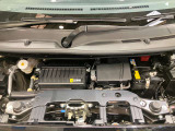 エンジンルームもクリーニング済みできれいですよ。日産の整備士がしっかりと丁寧に点検していますので安心してお乗りいただけます