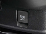 ◆12V電源ソケット◆スマートフォンの充電等にも便利な電源ソケット!使いやすい場所に装備されています。