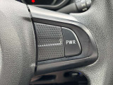 「PWR」スイッチを押すとパワーモードに切り替わり、余裕のある軽快な走りを楽しめます。