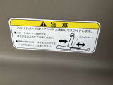 各部署が整備、試乗、クリーニング、磨き等、細部にわたりチェックしています。