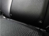 ◆ISOFIX◆シートベルトいらずでチャイルドシートと固定金具を連結するだけでガッチリ固定できます。
