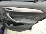 ドア内張りも良好な状態です。