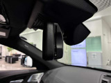 ルームミラー内蔵ETC車載機になります。