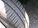 タイヤ残量も十分に残っております。