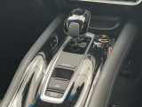 ★ブレーキホールド★ブレーキペダルを離しても停車し続けてくれる機能♪ちょっとした信号待ちなど街中を走るときにあると嬉しいですね