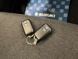 【スマートキー】キーをポケットやカバンに入れたままでもドアの施錠・開錠ができ、雨の日や荷物の多い日に大活躍!