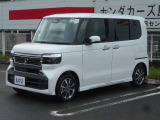 当社新車店舗にて展示・試乗使用の車です☆距離少なく状態良好です!