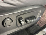 パワーシート搭載。微妙な調整が手軽にでき、ピッタリのポジションで運転することが可能です。