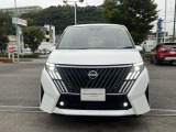 お支払い総額は県内登録・店頭納車にての表示をさせて頂いております。登録のご住所によって県外登録費用が必要となりますし、ご依頼によっては別途陸送費用が必要となる事も御座います。