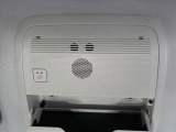 コネクティッドサービス 事故や急病などの際は車がオペレータと繋がる事で迅速に救急車両を手配する事が出来る他、スマートフォンと連携する事で車の状況やドアの閉め忘れ等を通知するサービスもご利用いただけます
