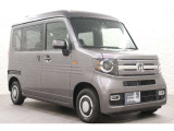 当社の優秀なスタッフがしっかり点検整備をさせていただいてからご納車いたします!さらに!エンジンオイル、エレメント・ミッションオイル・ワイパーゴムを新品交換になります!これで安心して乗って頂けます!