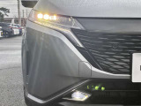 【 LEDヘッドライト 】 青色発光ダイオードを発明した日本人がノーベル賞を受賞し、LEDライトが開発されました。明るく長寿命のライトです。体感して下さい。明るいライトです!