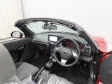 プッシュボタンスタート。乗車から発進までがスムーズです。