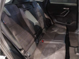 【エアバック】BMWのエアバックやその他の安全装備は、互いに補完しあう事で徹底した安全性を貫きます。万一の事故の際にそれぞれ最適な保護を提供してくれます!