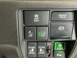 運転席から操作しやすい各種スイッチ