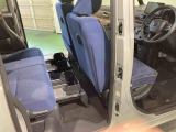 弊社営業時間は朝10:00から夕方18:00まで、毎週火曜日が定休日となっています。