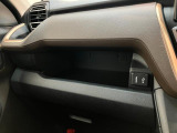 滋賀ダイハツのクルマは全車保証付きです!ディーラーならではの大きな安心とアフターフォローでお客様のカーライフをサポートさせていただきます!