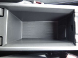 掲載車両以外にも多数の展示車をご用意しております。ご希望車種ございましたらご連絡くださいませ。