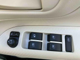 電動格納ドアミラー