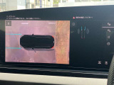 パークアシスト装備 決められた手順通りに車を停めれば、あとは自動的にステアリングが動き、ドライバーはアクセルとブレーキを操作するだけで駐車が可能です。