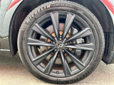 夏タイヤ 235/50R21