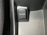 12V/120Wの電源部とメディアプレイヤー接続部です。