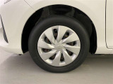 機敏さを引き立てる純正アルミ 165/70 R14 装着!