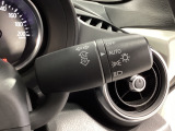 オートライトはレバーをAUTOの位置にすると周囲の明るさに応じて自動で点灯/消灯します。