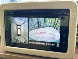 【全方位モニター用カメラ】専用のカメラにより、上から見下ろしたような視点で360度クルマの周囲を確認することができます☆死角部分も確認しやすく、狭い場所での切り返しや駐車もスムーズに行えます。