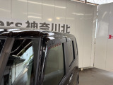 ドアバイザーで雨の日も安心です