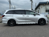 オデッセイアブソルート後期型入庫しました。
