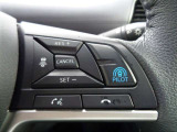 プロパイロット装備、長時間の高速道等の運転をサポートしてくれます。
