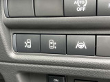 両側スライドドアはオート機能付き。運転席からも開閉可能です。