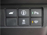 ◆パワーテールゲート◆キーや運転席のボタン、ハンズフリー機能など多彩なアクセスで自動開閉できます。