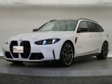 一目で伝わるBMW特有のスポーティーなプロポーションは、BMWの走行性能を生み出すのに欠かせない要因の一つです。細部まで拘りぬいたお車をぜひ一度ご覧ください!