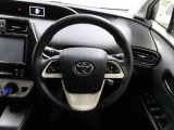 各操作スイッチなどもハンドルから手を放すことなく操作可能で安全運転に支援いたします!