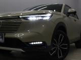 【LEDヘッドライト】悪天候や夜間走行時も良好な視界を確保し安心して運転できる高輝度LEDヘッドライトを装備!点灯速度が早く、消費電力も抑えられています!!