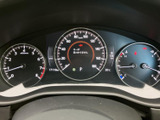 必要な情報をひと目で確認できる、見やすいメーターです。運転中の視認性を高め、安全なドライブをサポートします。