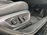 パワーシート搭載。微妙な調整が手軽にでき、ピッタリのポジションで運転することが可能です。