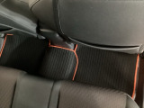 豊富に在庫を取り揃えています!軽自動車からミニバン、セダン、SUV、話題のハイブリッド車など続々入荷しております♪