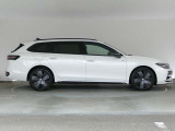 2025年登録 当社元試乗車両 レザーシートPKG 純正ナビ バックカメラ 全方位カメラ carplay対応 IQ.LEDヘッドライト ACC トラベルアシスト レザーシート 電動リヤゲート 19イン