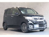 当社の優秀なスタッフがしっかり点検整備をさせていただいてからご納車いたします!さらに!エンジンオイル、エレメント・ミッションオイル・ワイパーゴムを新品交換になります!これで安心して乗って頂けます!