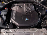 BMWのエンジンは世界的にも認められている高性能エンジンです。レスポンスがよく高回転型の心地よい吹きあがりなど駆け抜ける歓びのキーになる部分でございます。