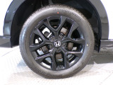 【純正アルミ】純正アルミ装備車です。走りもキビキビ見た目も格好良いです。見た目を重視する方には欲しい装備です!