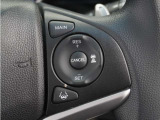 ◆アダプティブクルーズコントロール◆予め設定した車速内でクルマが自動的に加減速。前走車との適切な車間距離を維持しながら追従走行します。【LKAS】車線維持支援システムでステアリング操作を支援。