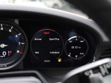 ポルシェセンターでは、全国北海道から沖縄まで提携陸送会社を通じてご納車が可能で御座います。陸送費用などは、納車地域により異なりますので、お気軽にお問い合わせ下さいませ。