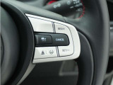 ◆アダプティブクルーズコントロール◆予め設定した車速内でクルマが自動的に加減速。前走車との適切な車間距離を維持しながら追従走行します。【LKAS】車線維持支援システムでステアリング操作を支援。